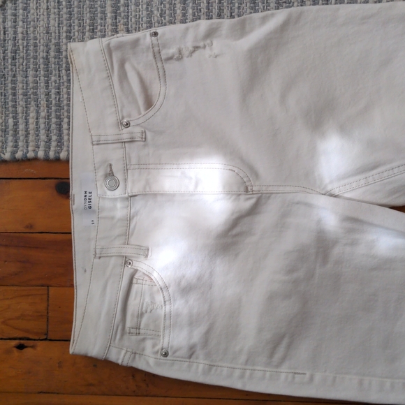 White dynamite Denim - Picture 2 of 4